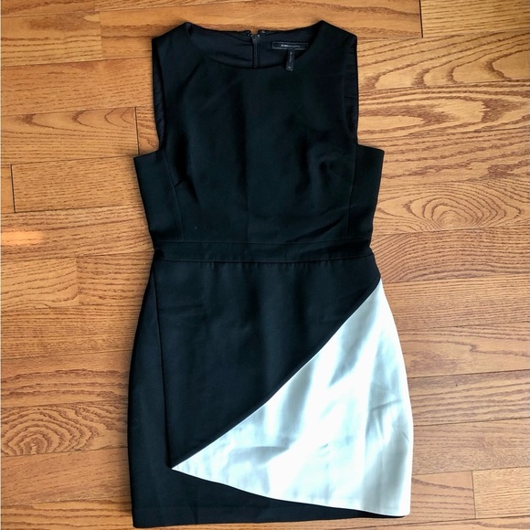 BCBGMAXAZRIA Color Block Sleeveless Black White Sheath Dress Women’s Size 8 - Picture 10 of 10